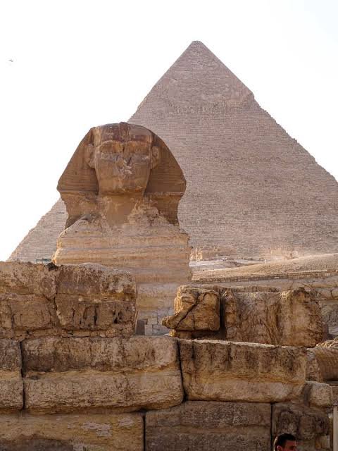 Tour to Giza Pyramids and Sphinx